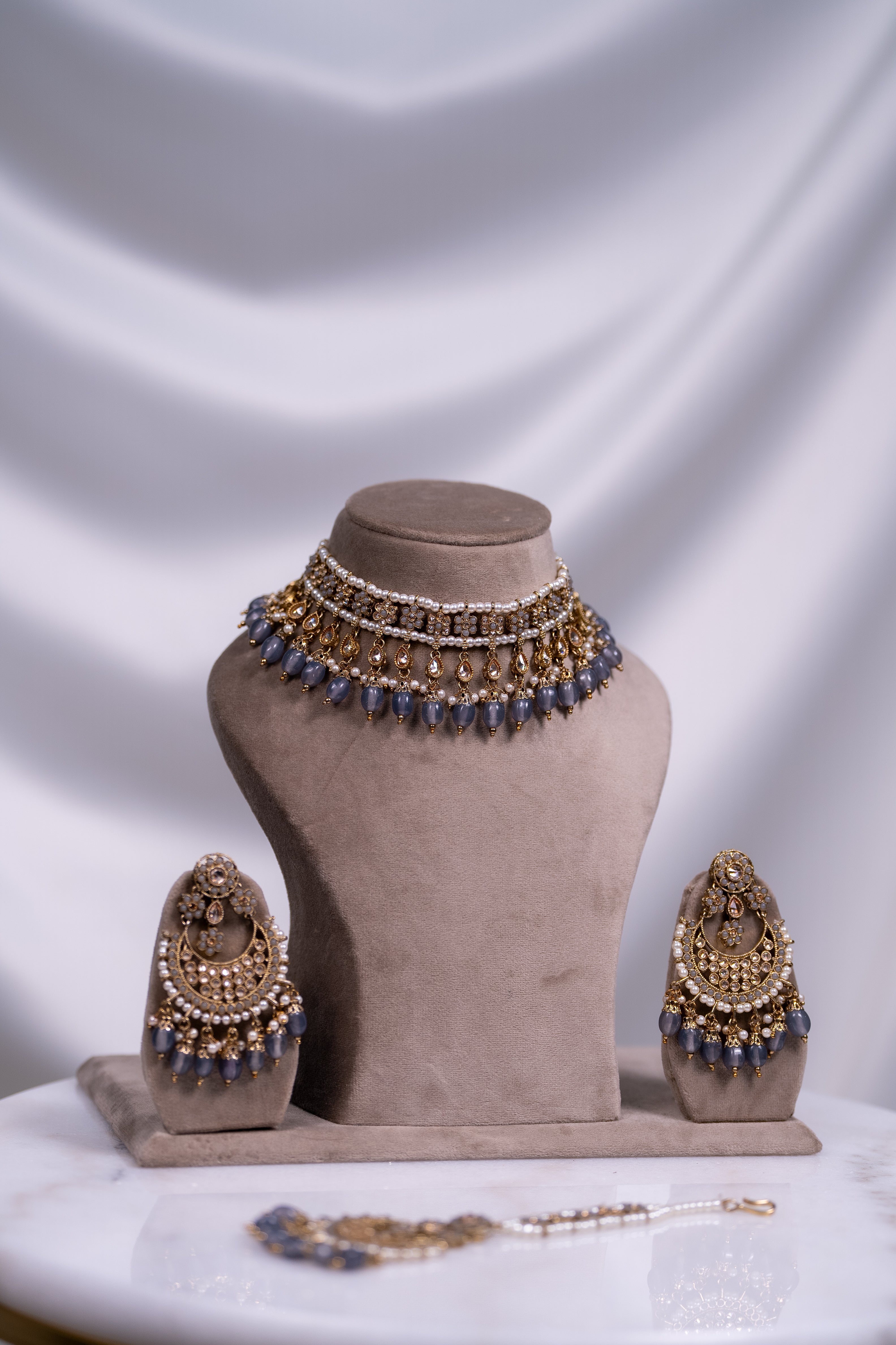 Inaya Necklace Set