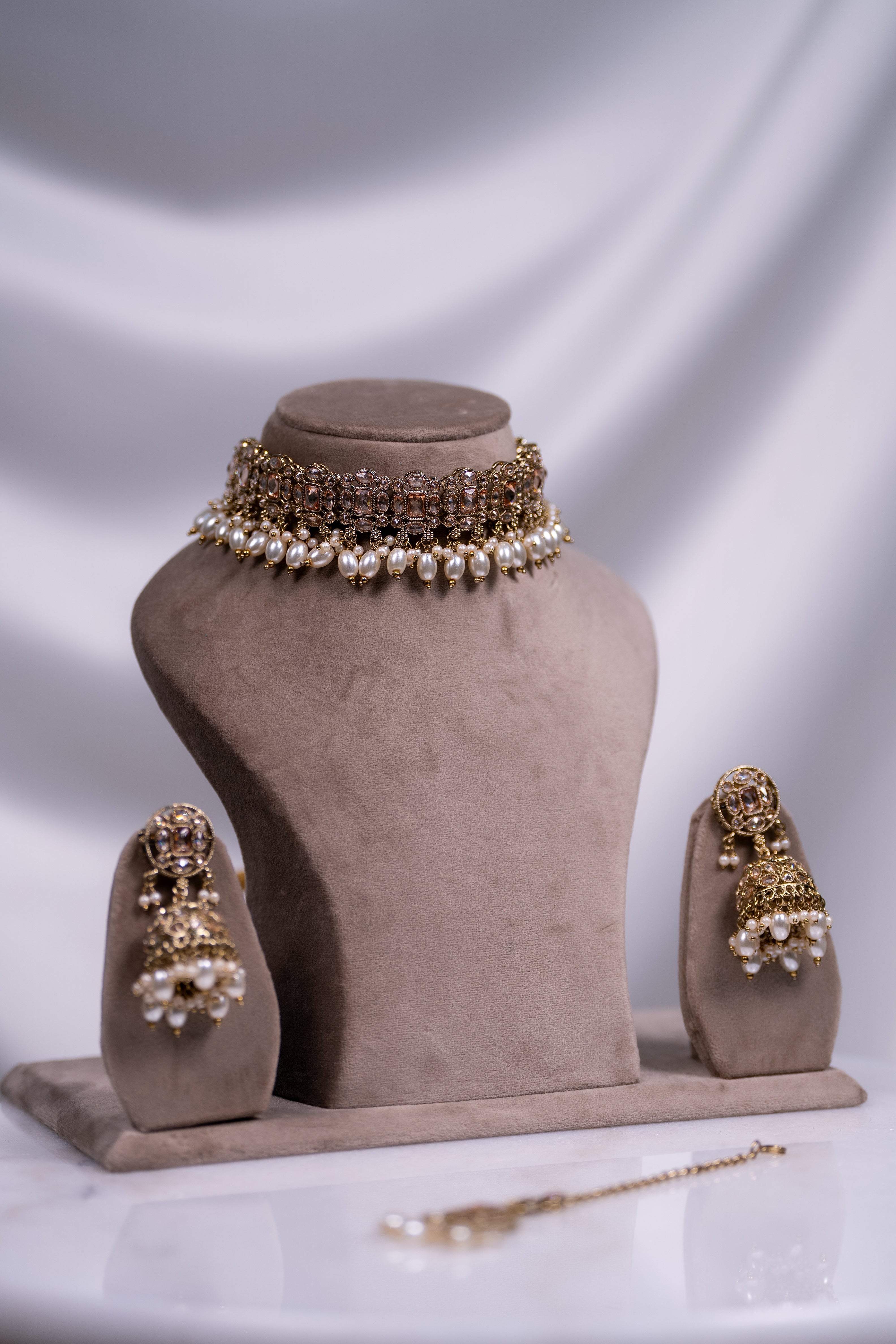 Jazmin Necklace Set