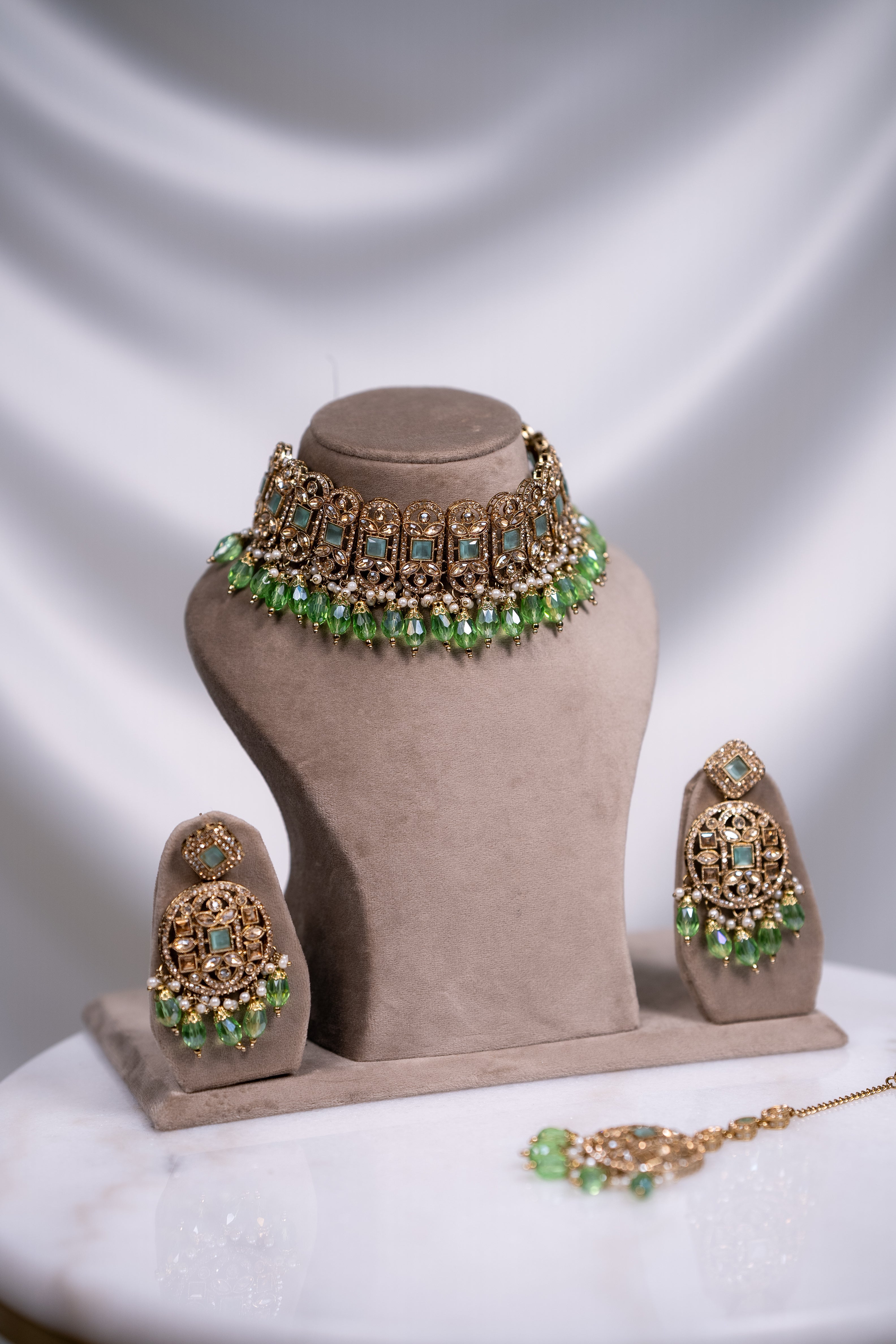 Serene Necklace Set
