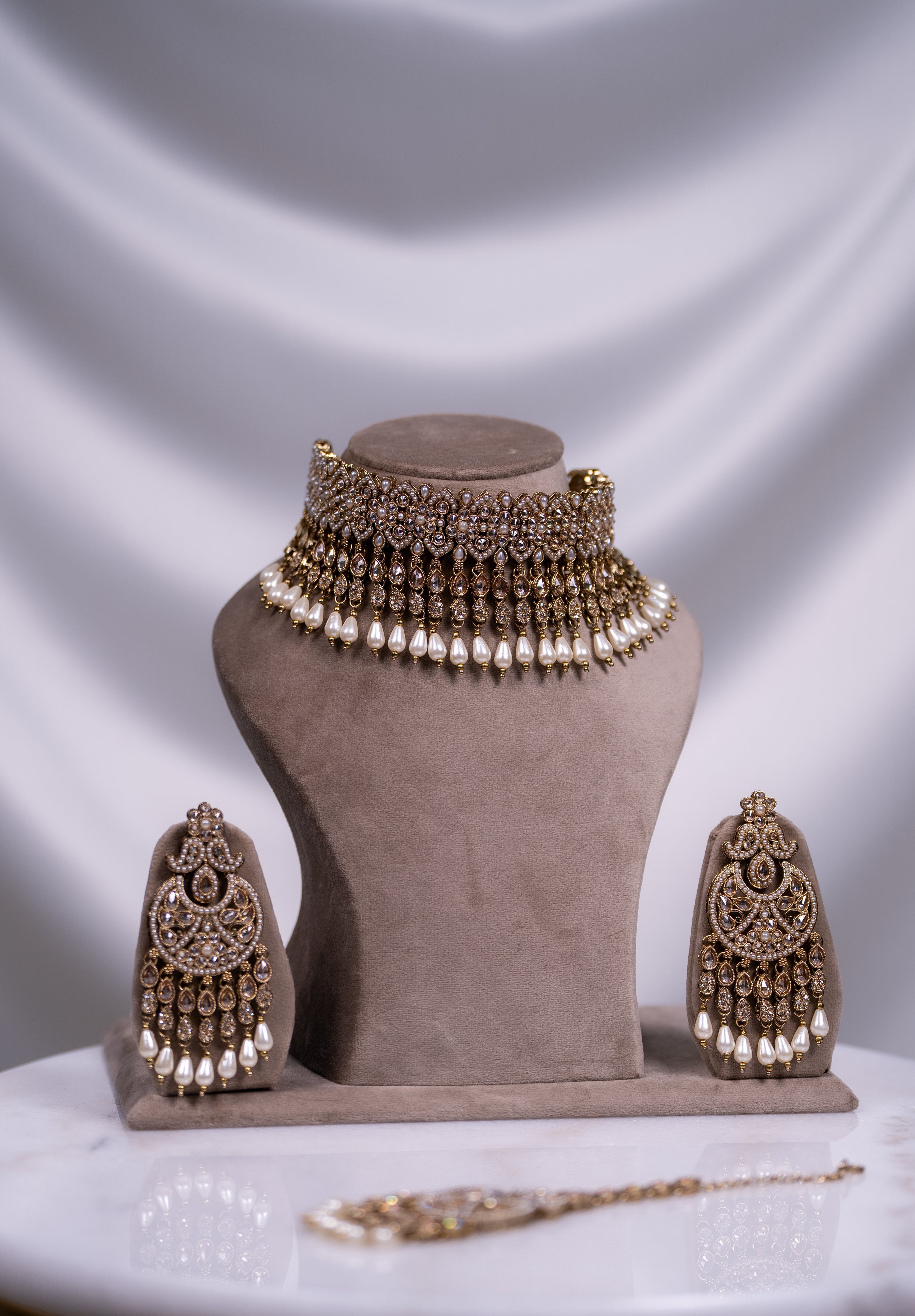 Zardozi Necklace Set