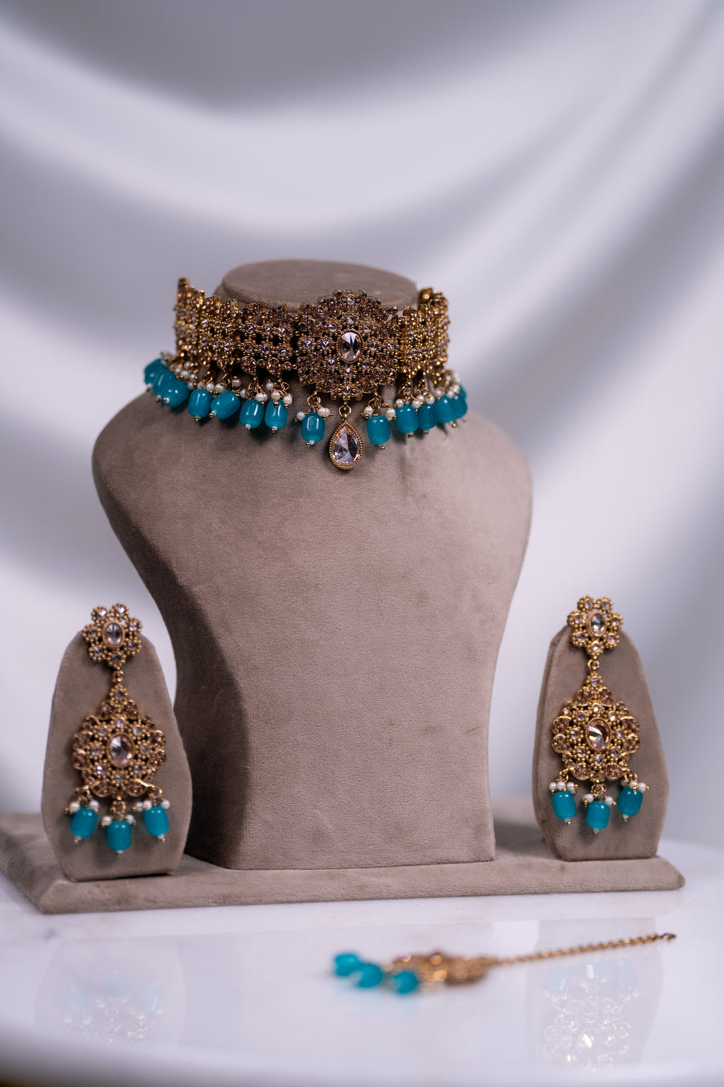 Afreen Necklace Set
