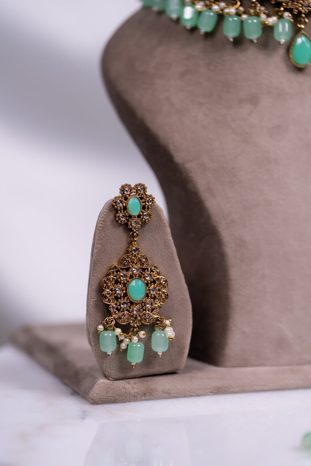 Afreen Necklace Set